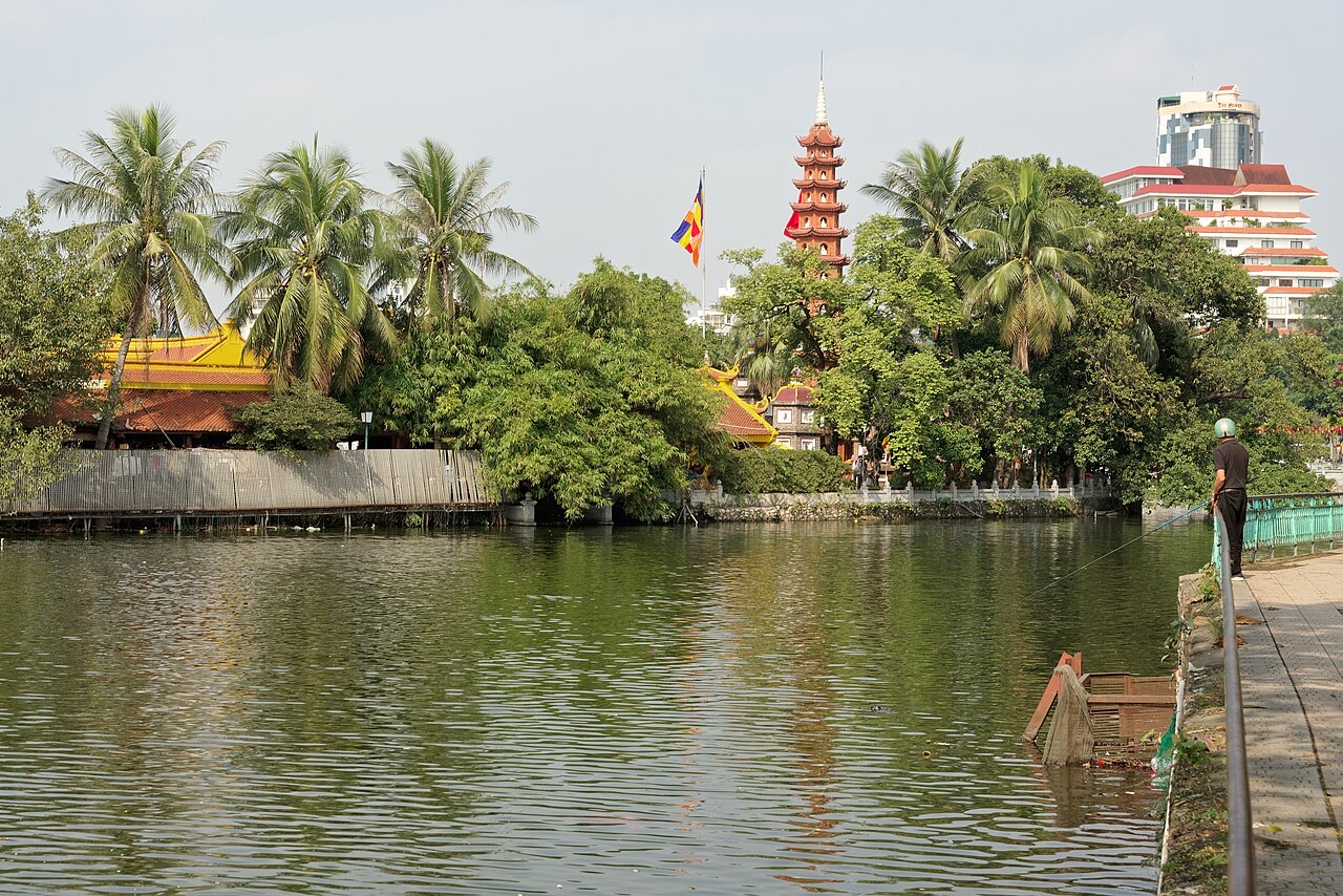 File:Tran Quoc Pagoda, Hanoi, Vietnam, 20240204 1412 5814.jpg