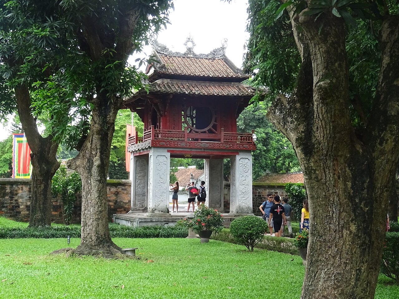 File:Constellation of Literature pavilion (Temple of Literature, Hanoi).jpg